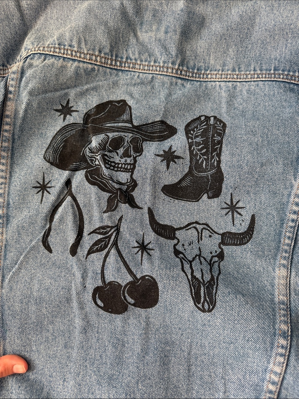 Eddie Bauer Jean jacket with cowboy design on back!